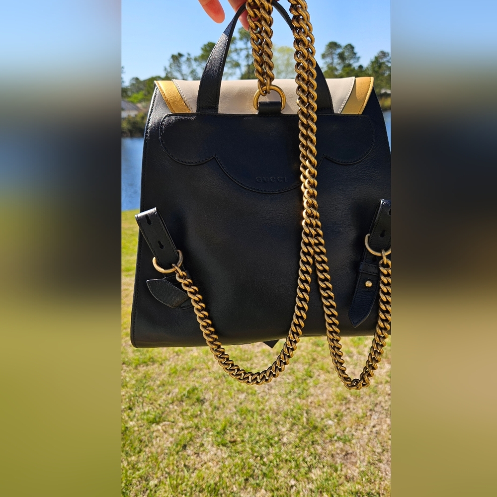 GUCCI (LNC) PEARL PEONY CHAIN BACKPACK - Picture 16 of 16